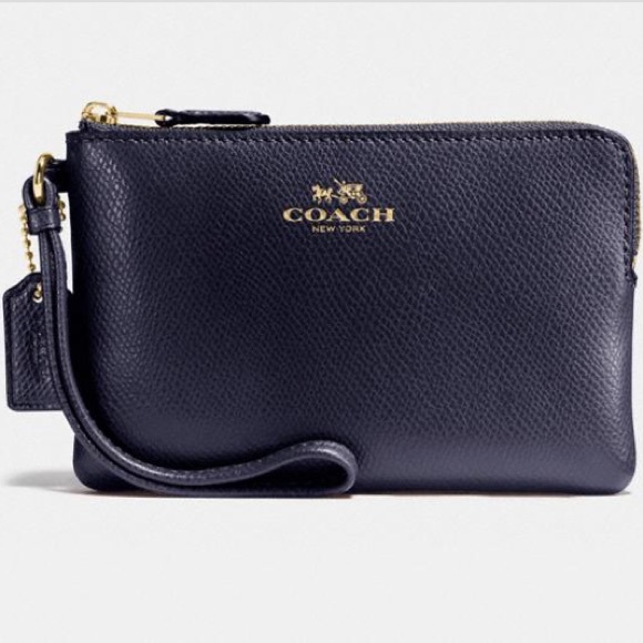*Brand New* Navy Coach Corner Zip Wristlet - Picture 1 of 2